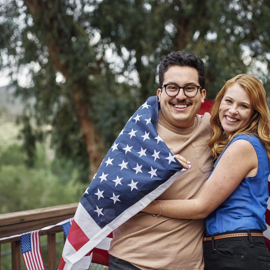 medium-shot-smiley-people-with-usa-flag